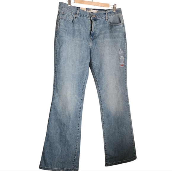 NWT‎ Levi's 515 Bootcut Women's Blue Jeans Size 14 - Picture 1 of 6